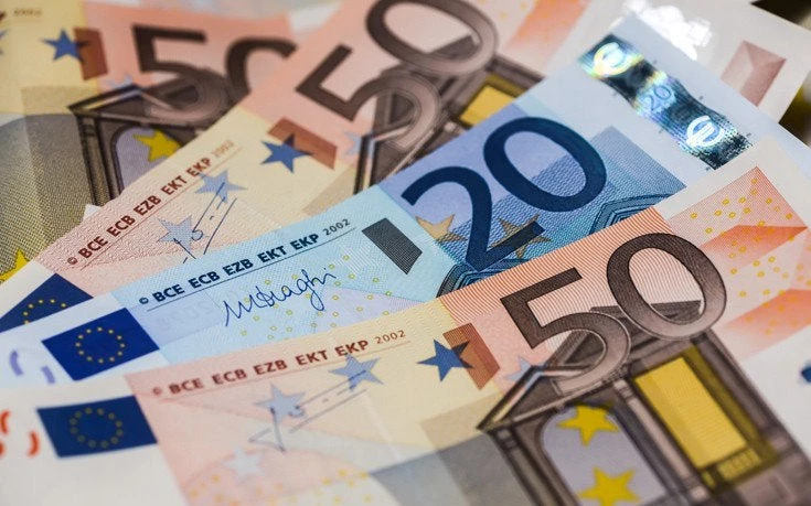 Ποιοι θα πάρουν αυτόματα χωρίς αίτηση το κοινωνικό μέρισμα (βίντεο)